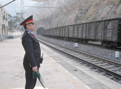 了解鐵路上的五大系統(tǒng)，車，機，工，電，輛崗位工作