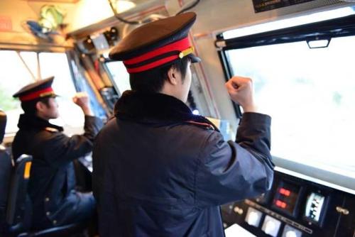 石家莊東華鐵路學校火車司機專業(yè)